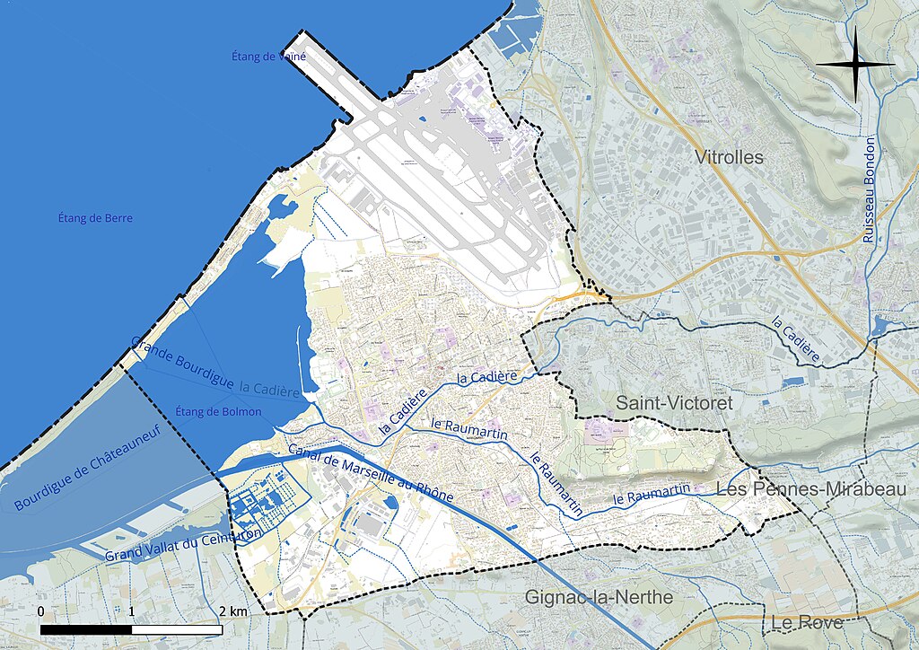 Monte escalier Marignane