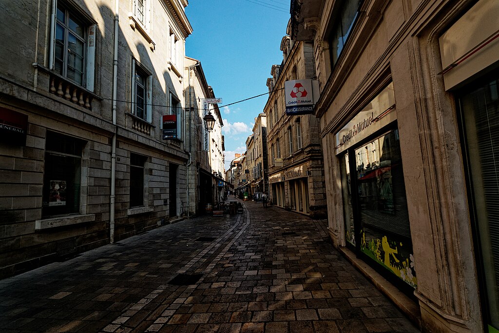 Monte escalier Périgueux
