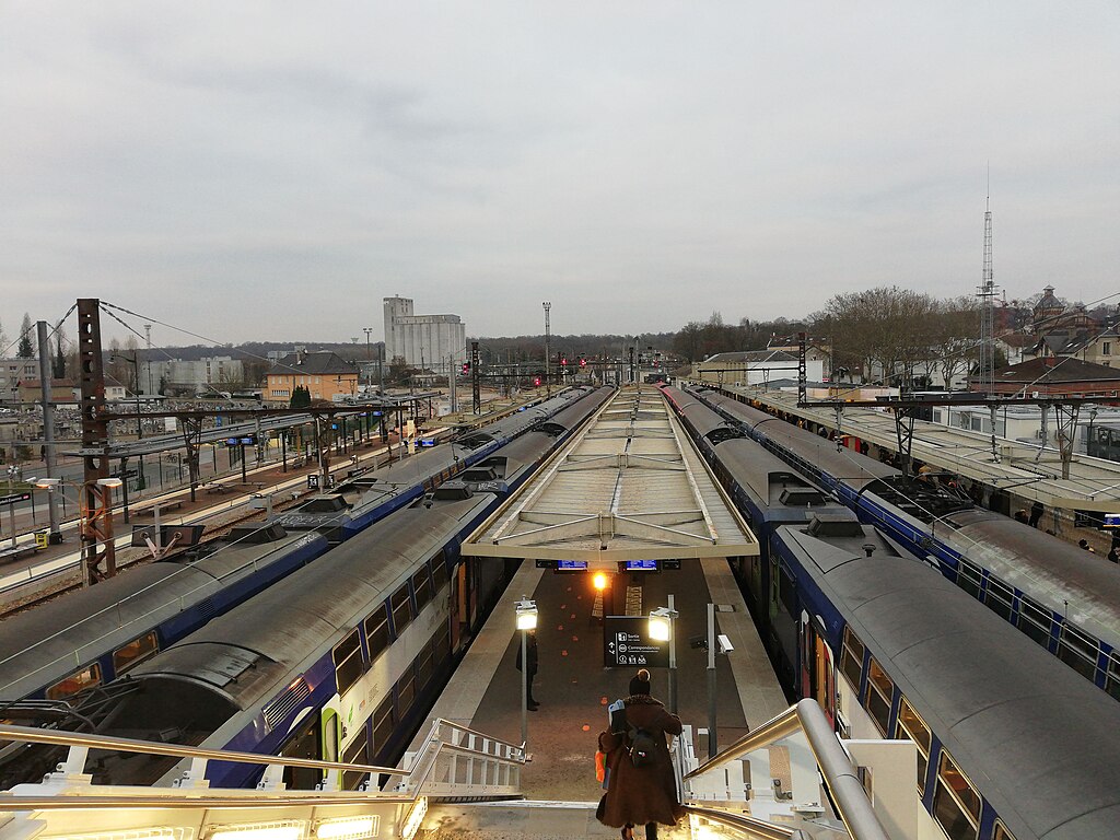 Monte escalier Corbeil-Essonnes