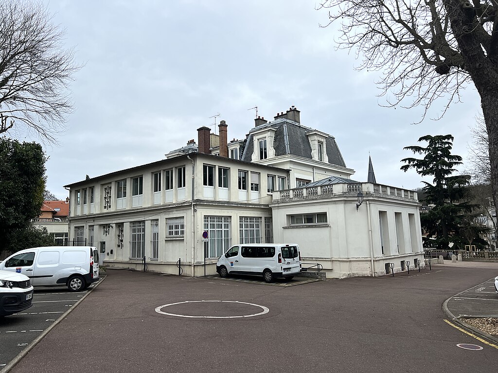 Monte escalier Chaville