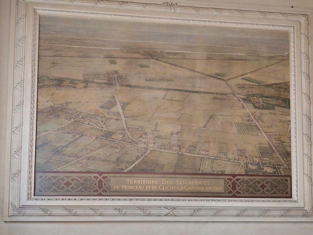 Monte escalier Clichy