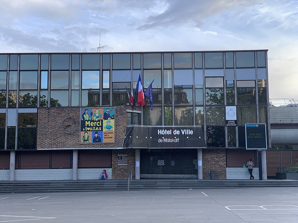 Monte escalier Malakoff