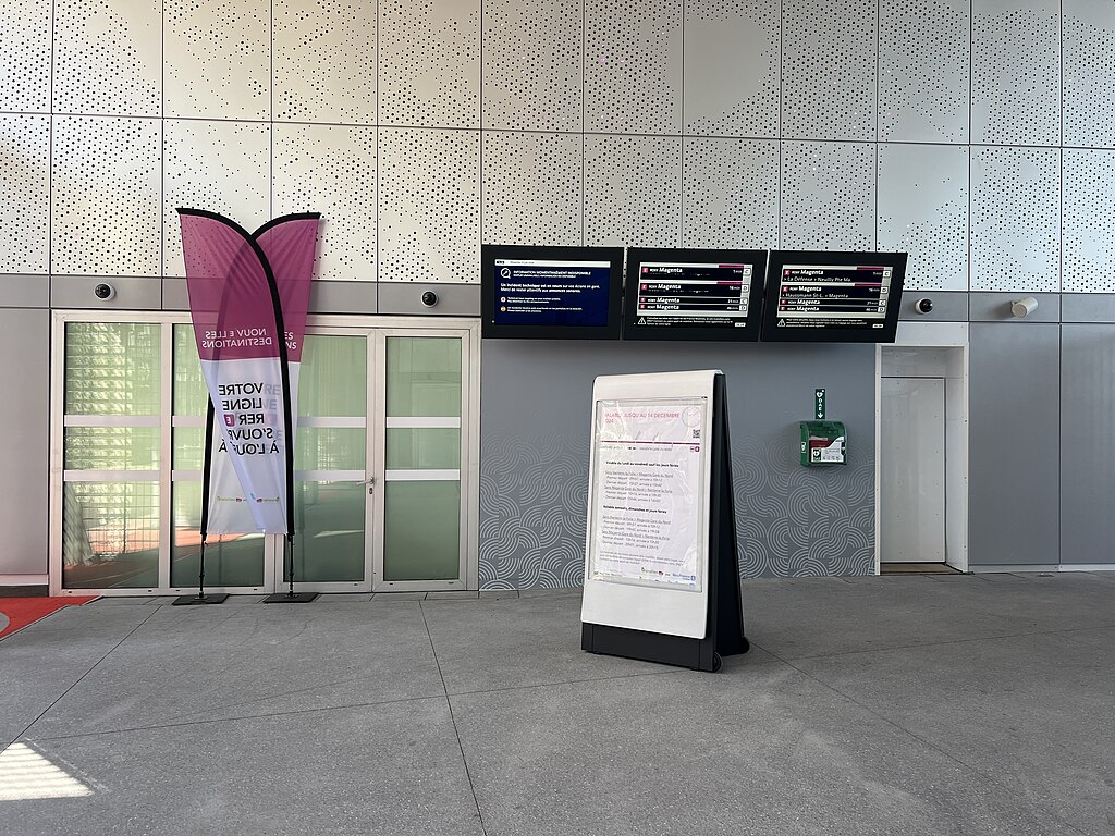 Monte escalier Nanterre