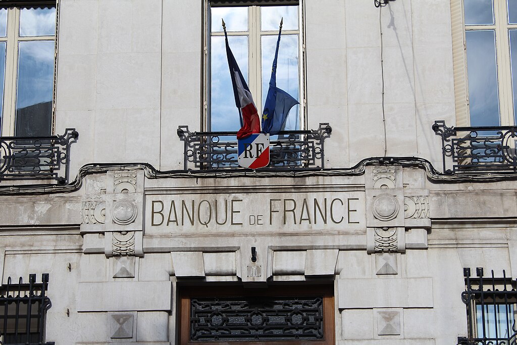 Monte escalier Roanne