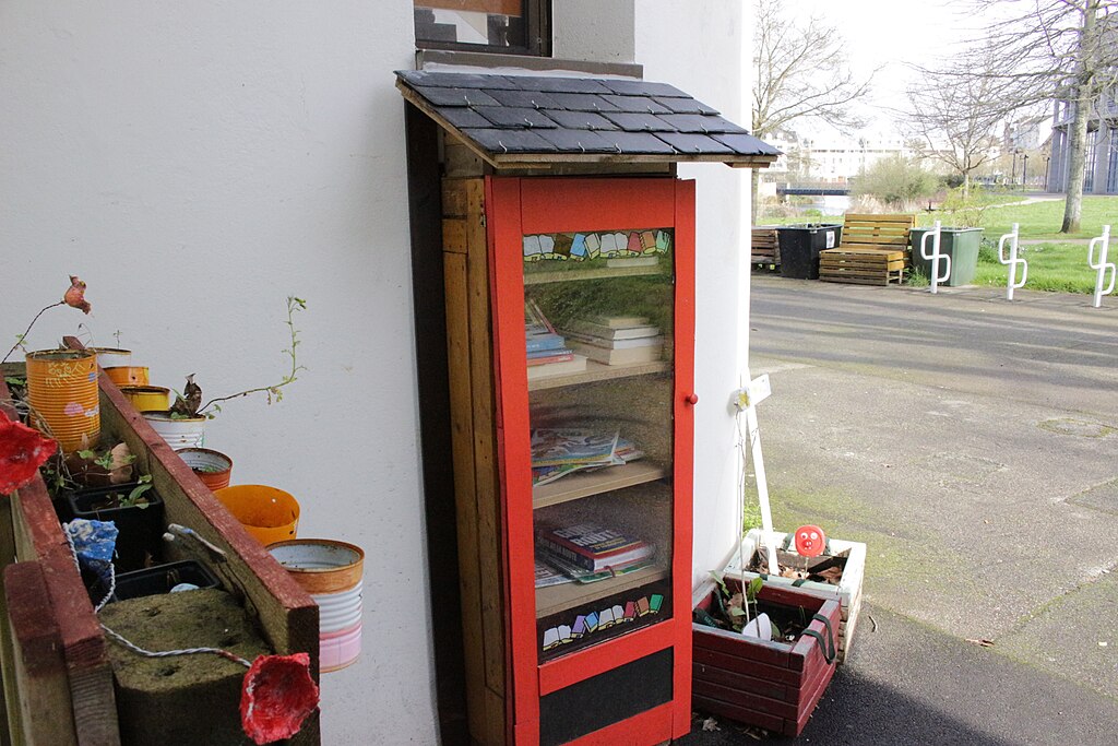 Monte escalier Lanester