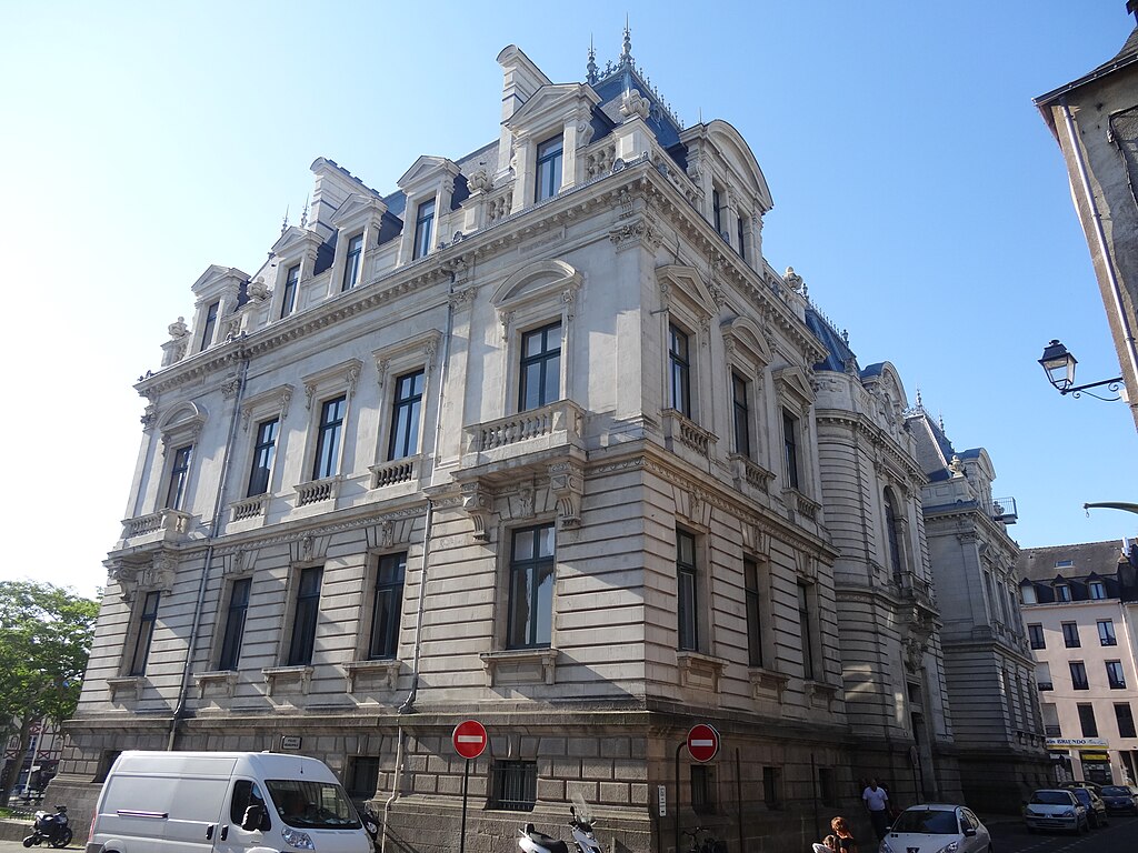 Monte escalier Vannes