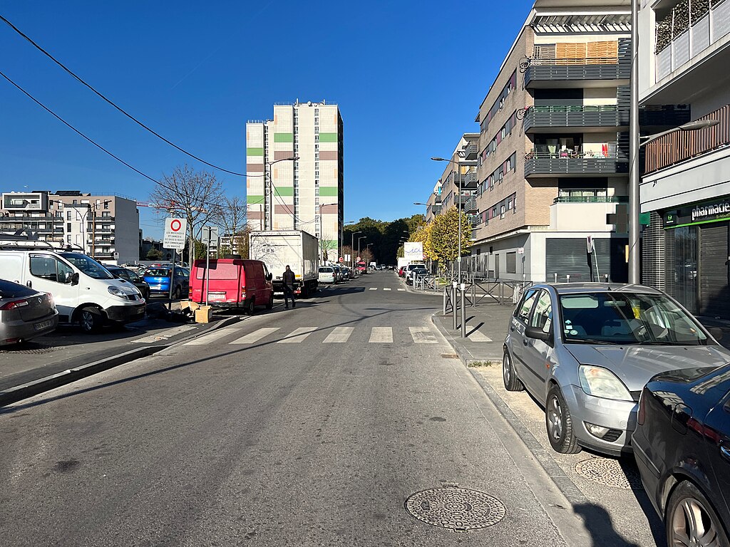 Monte escalier Clichy-sous-Bois