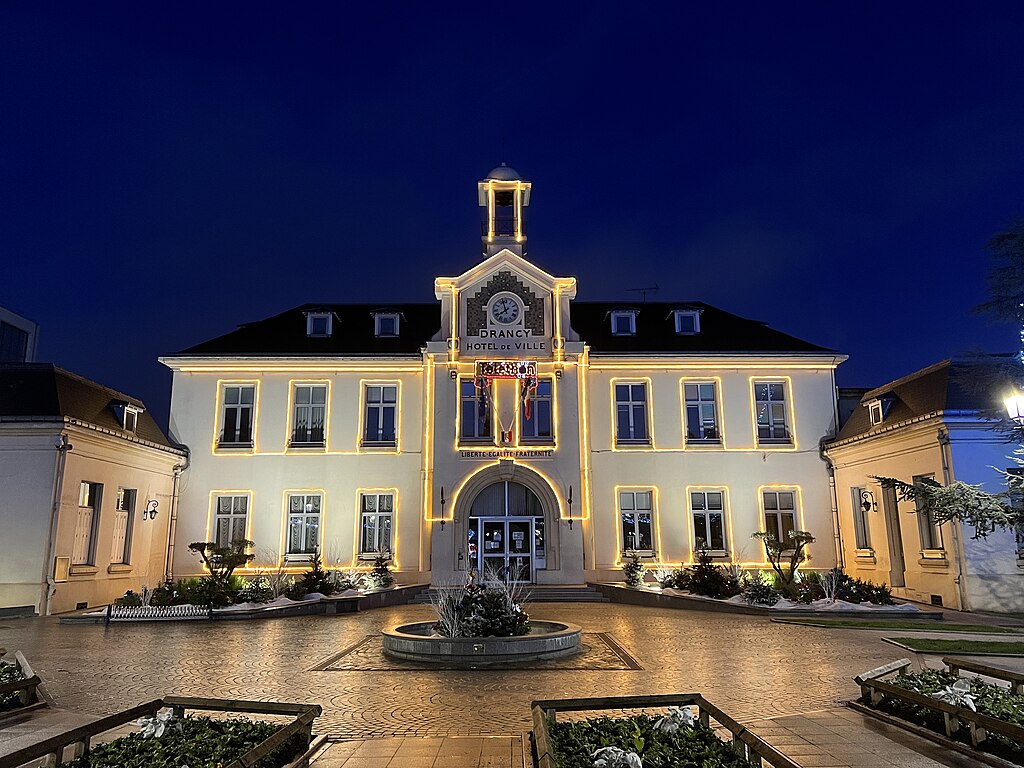 Monte escalier Drancy