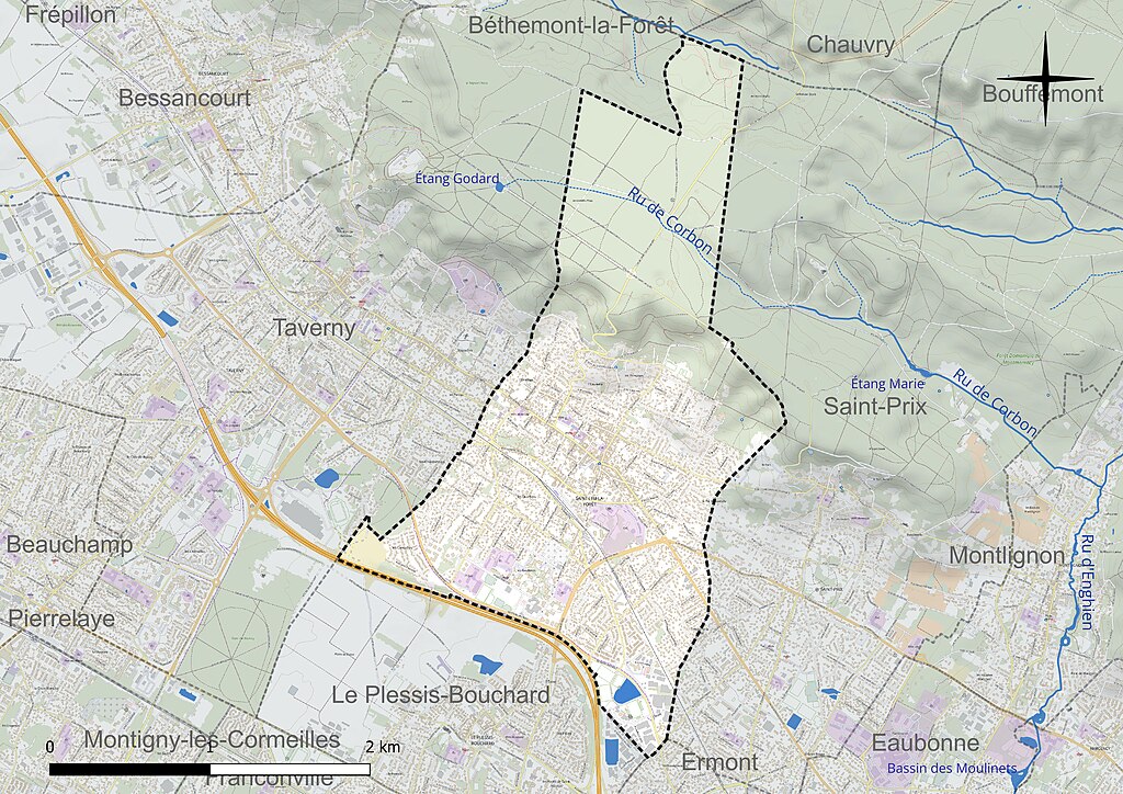 Monte escalier Saint-Leu-la-Forêt