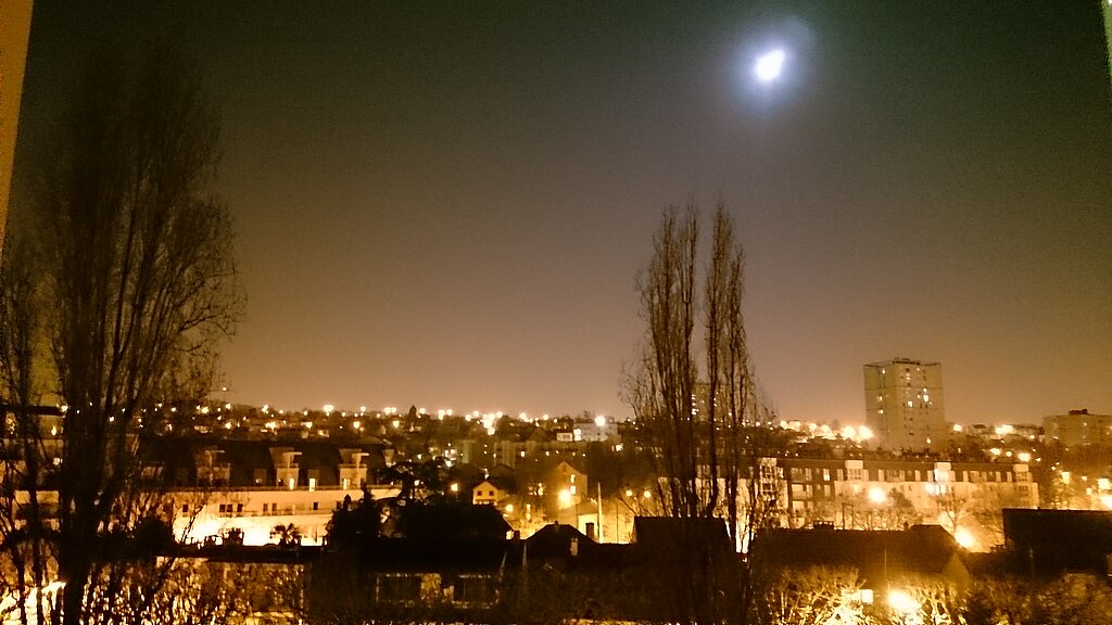 Monte escalier Cachan