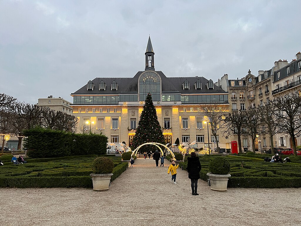 Monte escalier Saint-Mandé