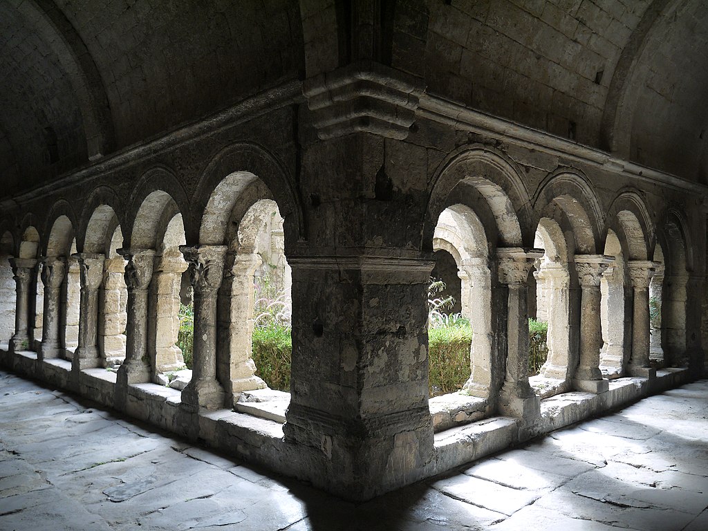 Monte escalier Cavaillon