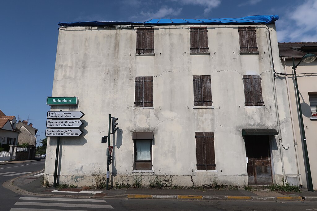 Monte escalier Les Clayes-sous-Bois